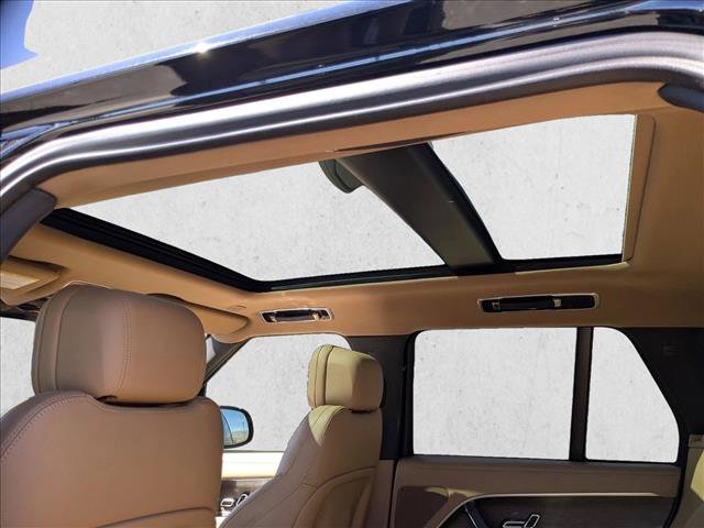 Certified 2023 Land Rover Range Rover SE image 21