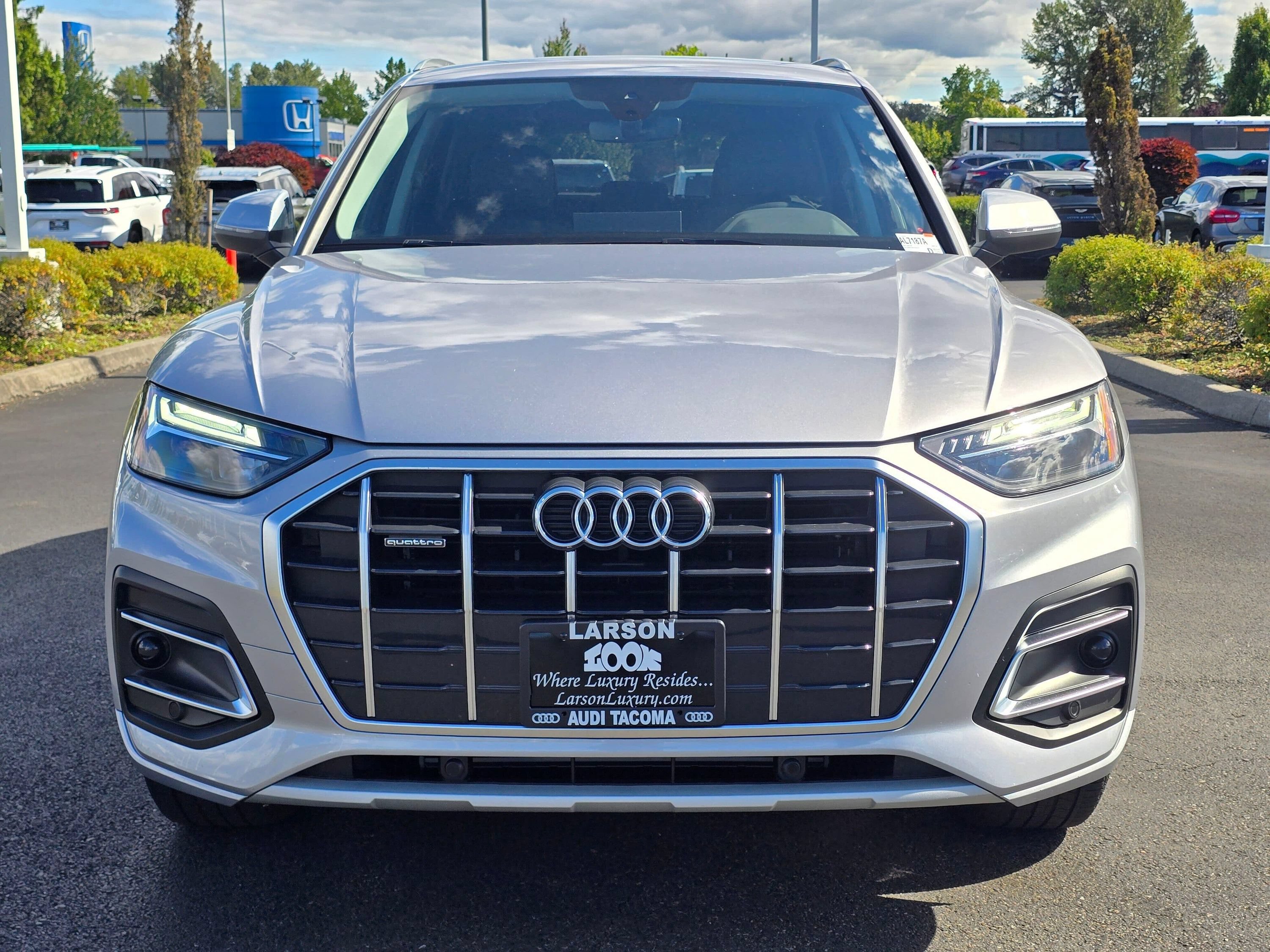 Used 2024 Audi Q5 2.0T Premium AWD/4WD image 8