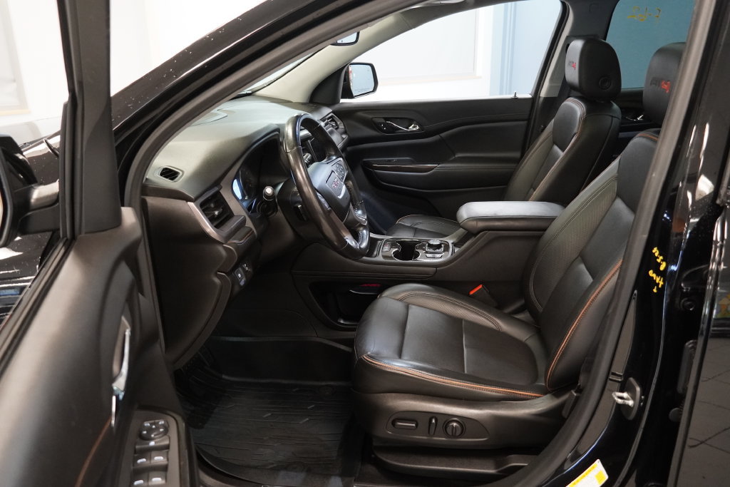 Used 2021 GMC Acadia AT4 w/ LPO, Floor Liner Package AWD/4WD image 5