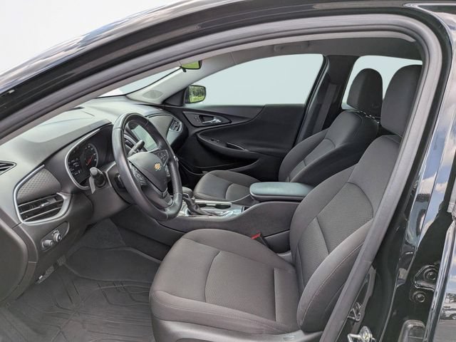 Used 2021 Chevrolet Malibu RS FWD image 18