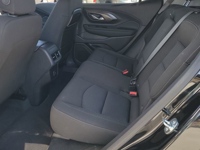Used 2024 GMC Terrain SLE w/ Elevation Edition AWD/4WD image 8