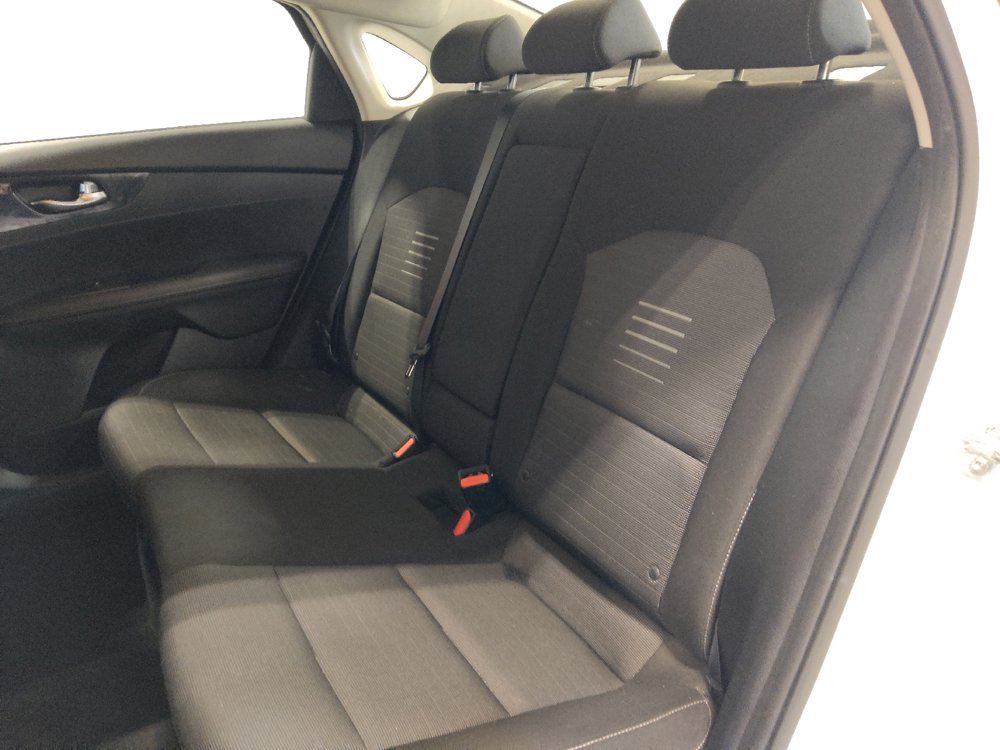Used 2019 Kia Forte S image 18