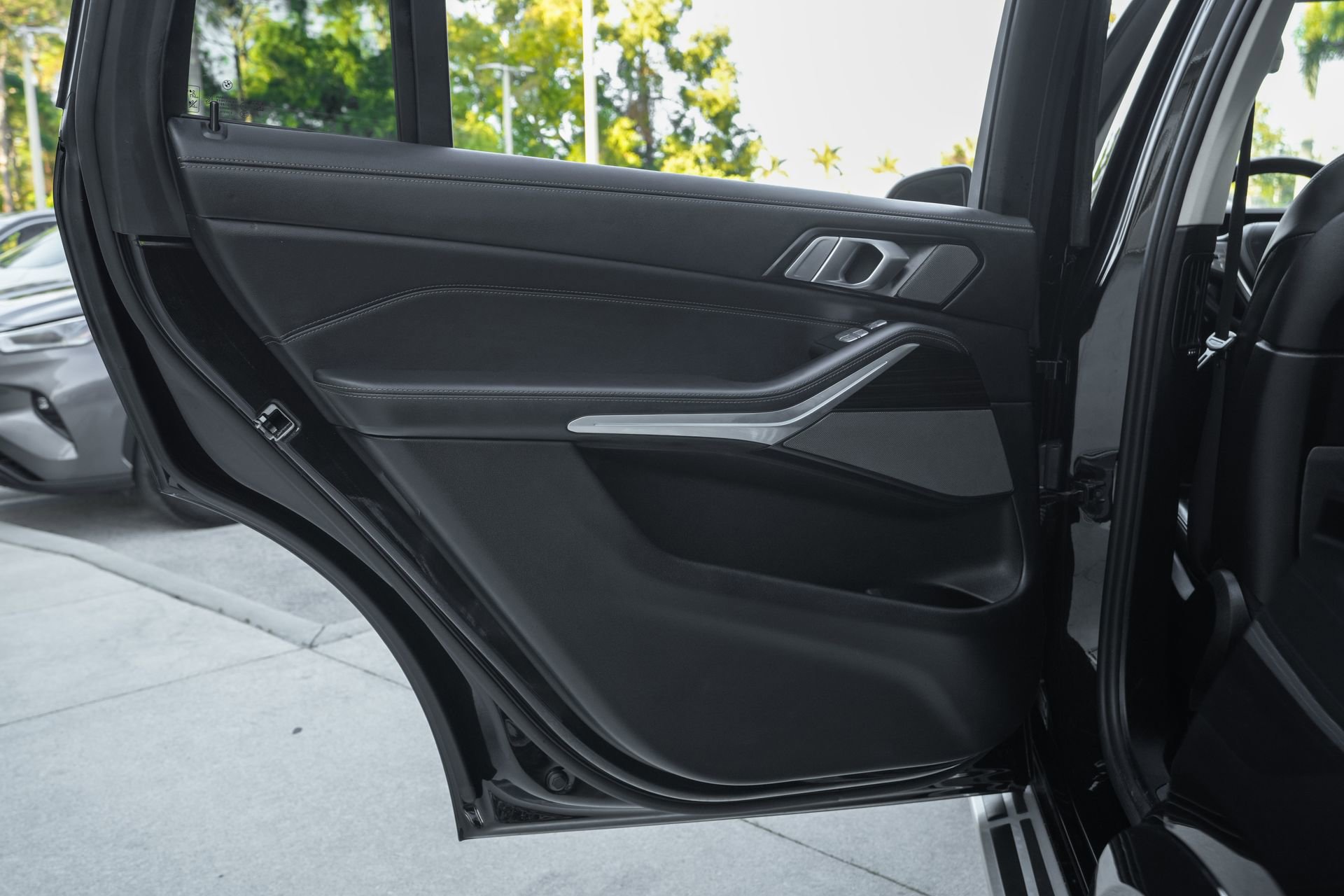 Used 2025 BMW X7 xDrive40i image 33