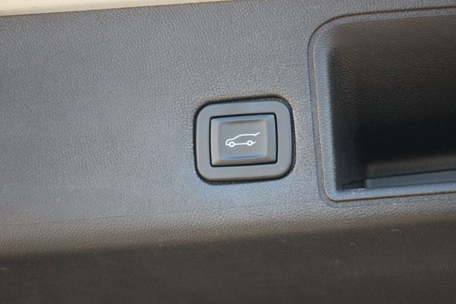 Used 2018 GMC Terrain SLE w/ Driver Convenience Package image 27