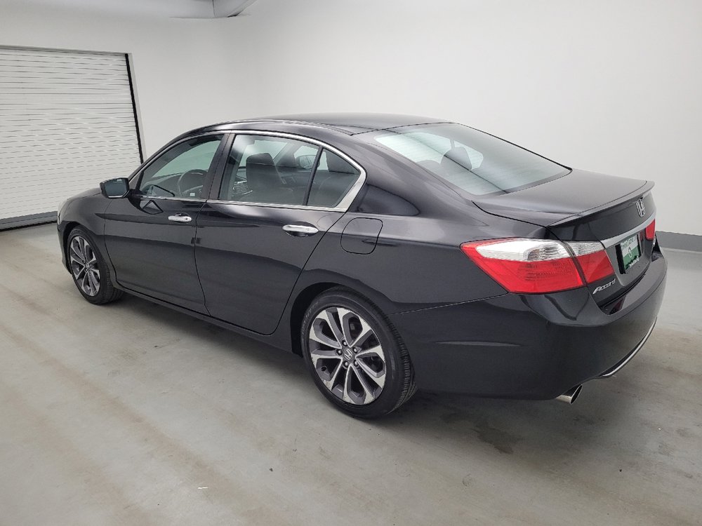 Used 2015 Honda Accord Sport image 3