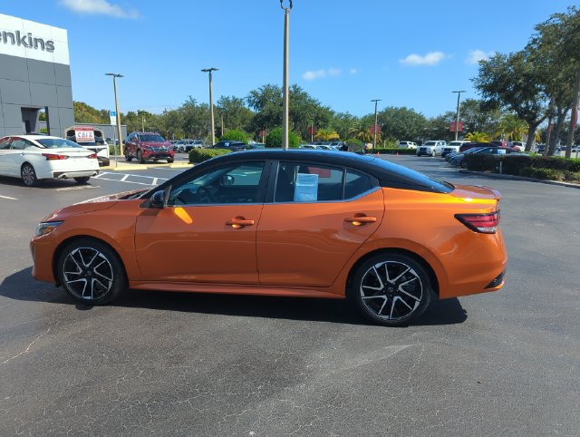 Certified 2024 Nissan Sentra SR FWD image 10