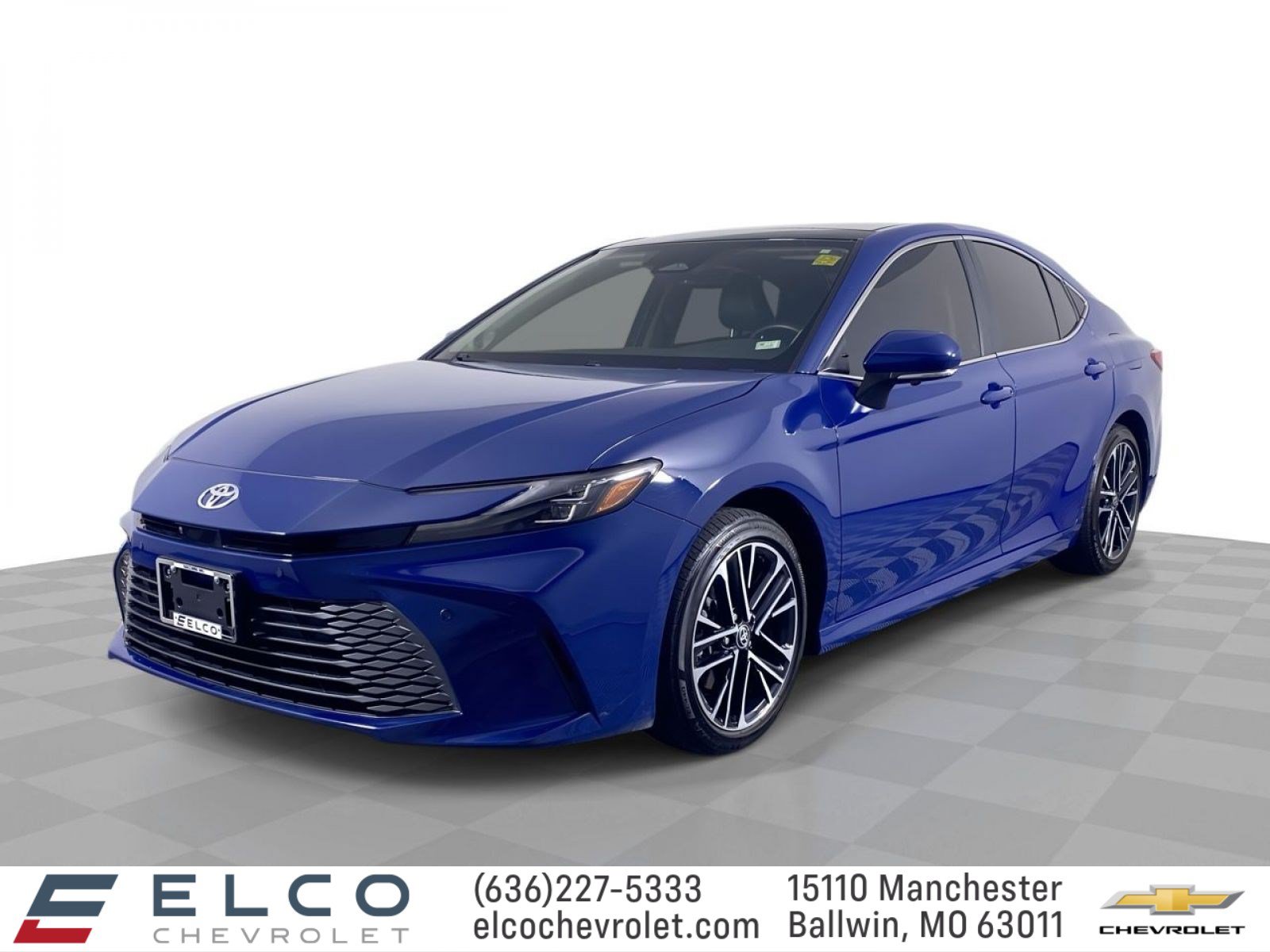 Used 2025 Toyota Camry XLE w/ Premium Plus Package AWD/4WD image 1