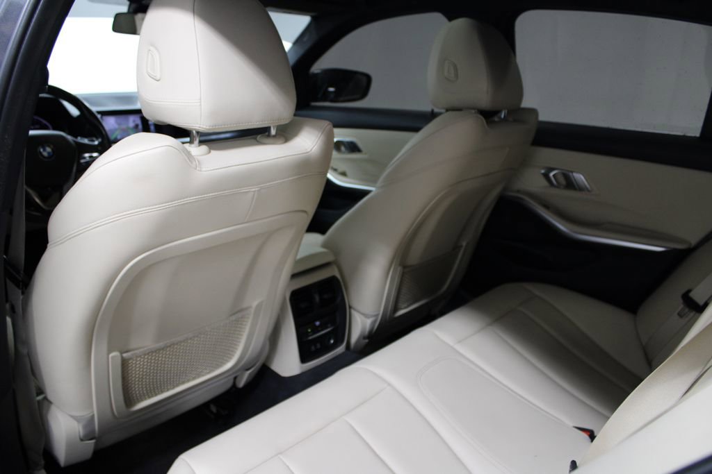 Used 2019 BMW 330i xDrive Sedan image 23