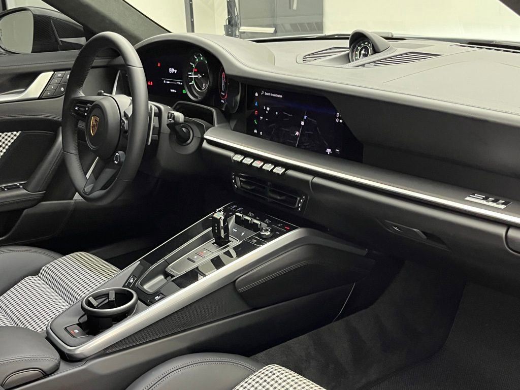 Used 2024 Porsche 911 Turbo S image 32