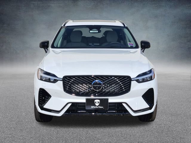 New 2026 Volvo XC60 T8 Ultra w/ Climate Package image 2