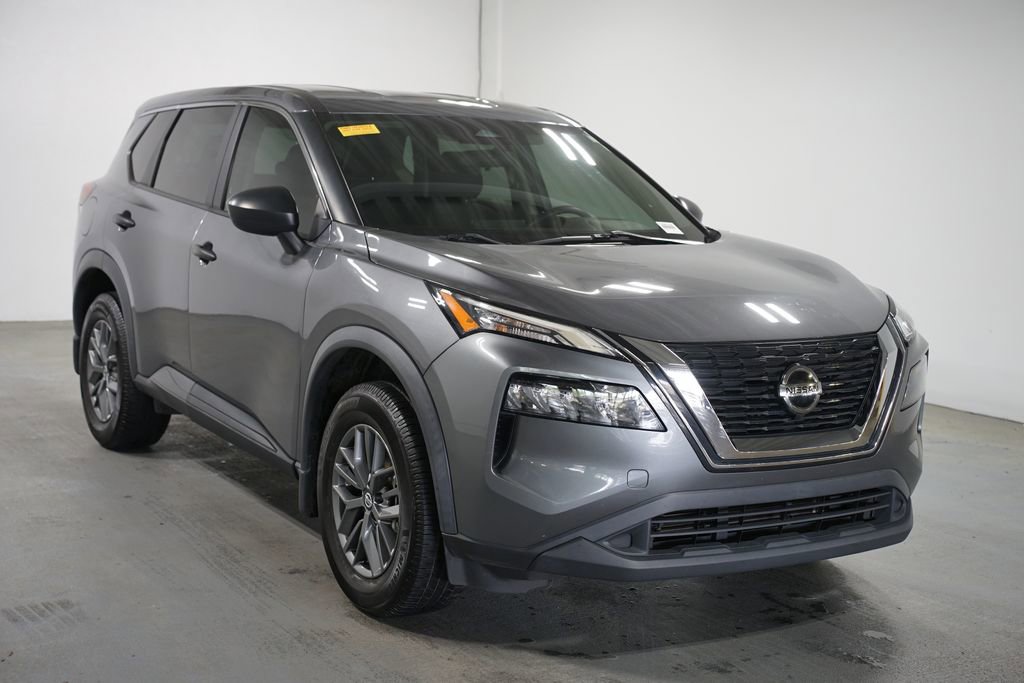 Used 2021 Nissan Rogue S image 3