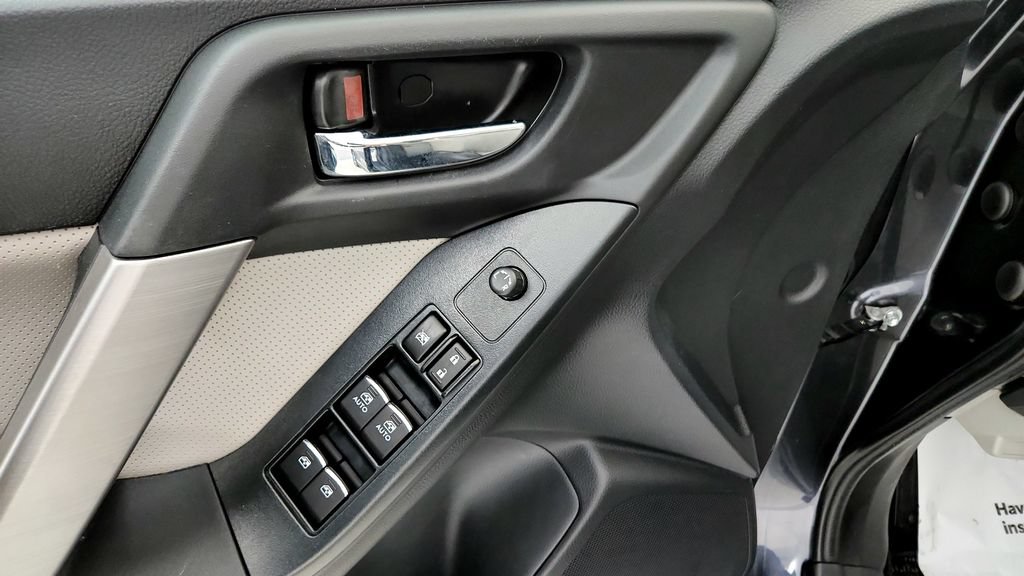 Used 2018 Subaru Forester 2.5i Limited AWD/4WD image 23