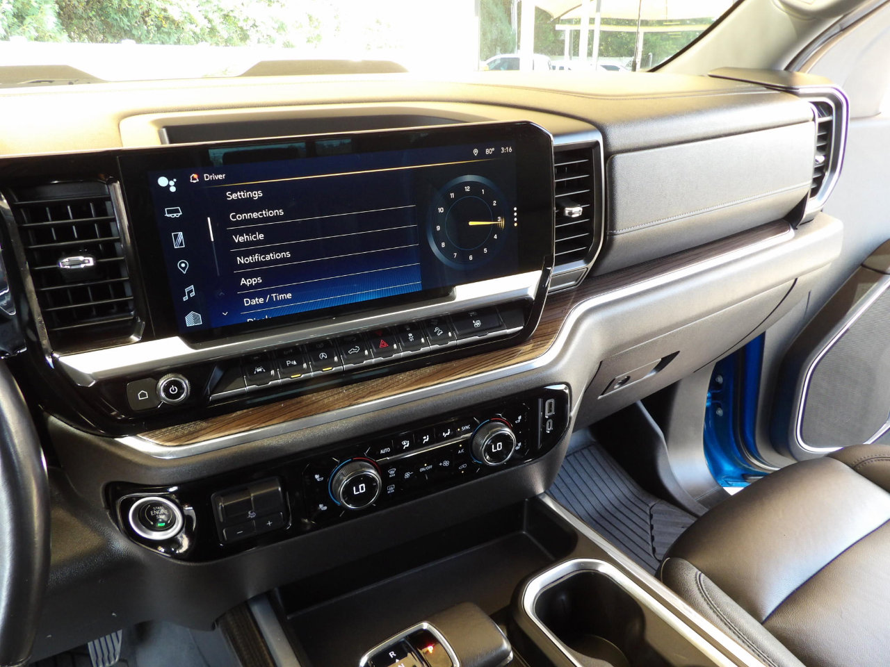 Used 2022 Chevrolet Silverado 1500 LT Trail Boss w/ LT Trail Boss Premium Package image 21