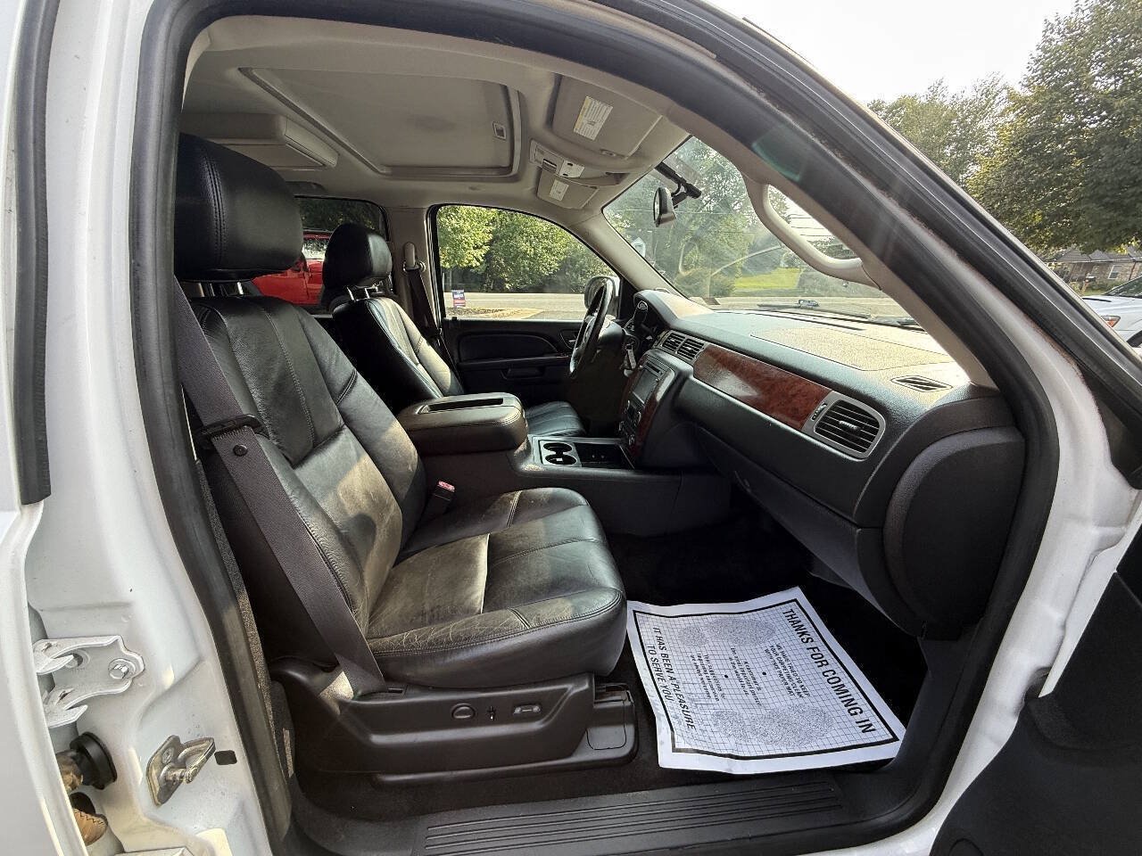 Used 2012 Chevrolet Suburban LT AWD/4WD image 20