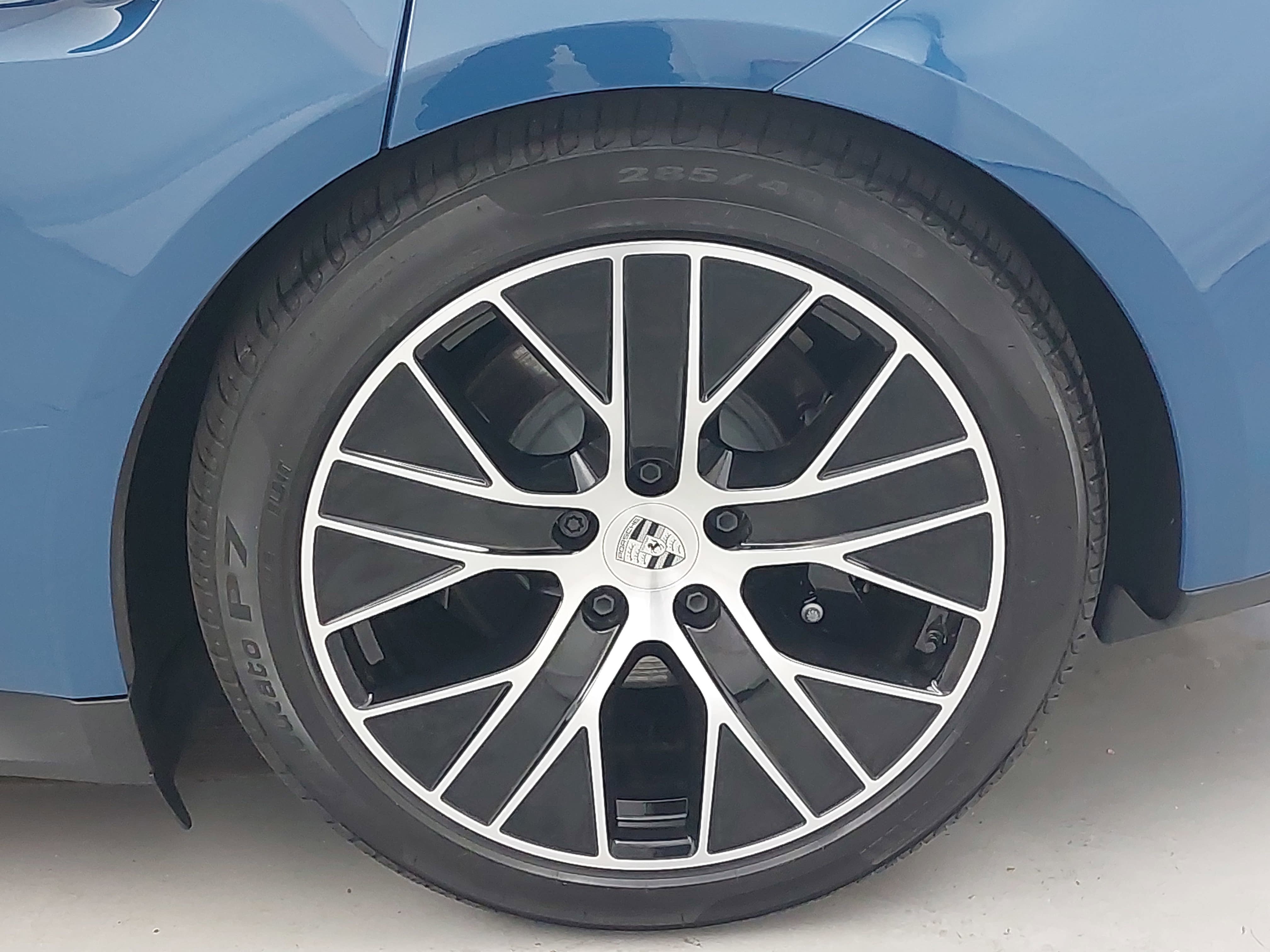 Certified 2025 Porsche Taycan image 36