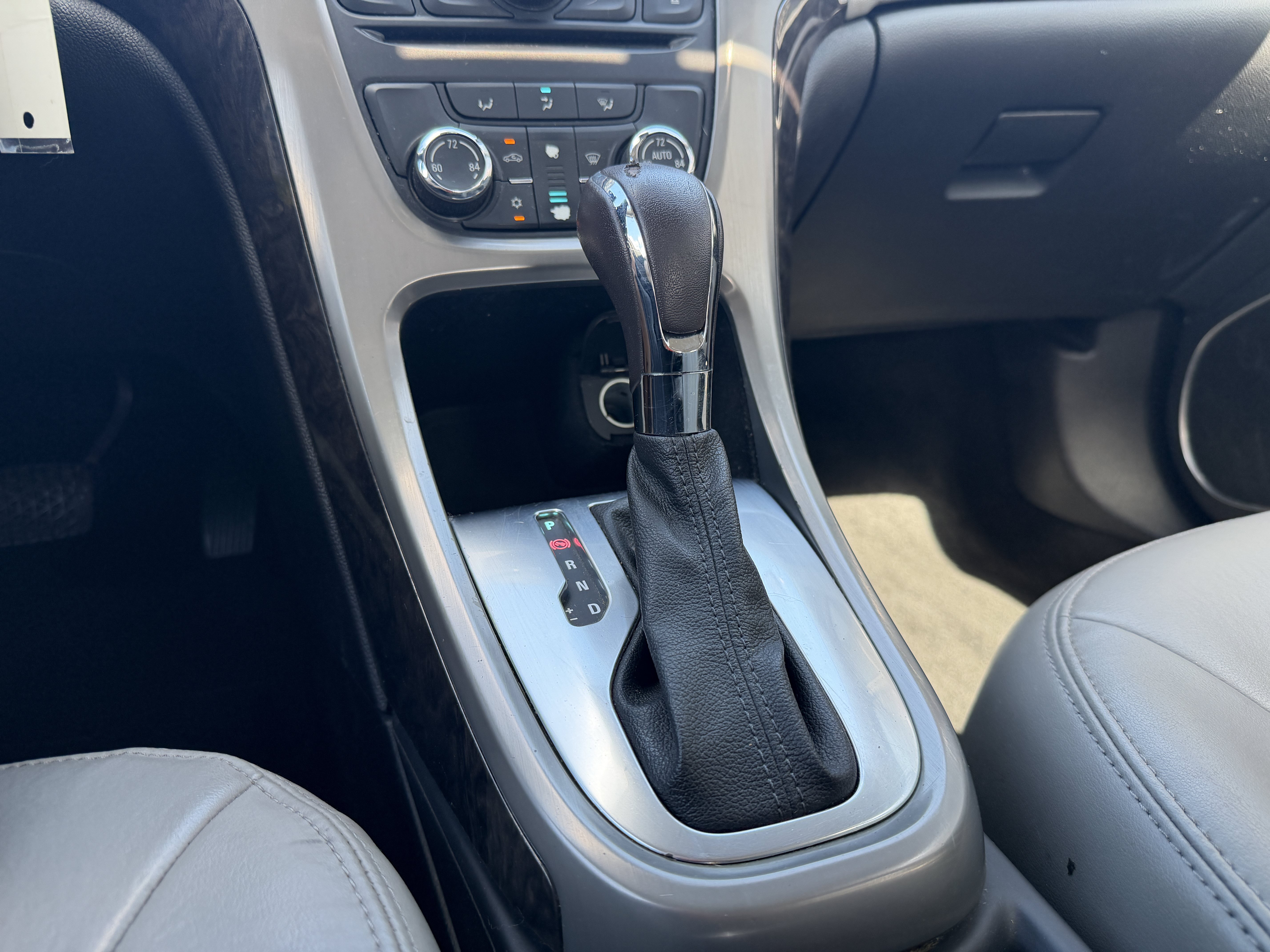Used 2013 Buick Verano Convenience FWD image 26