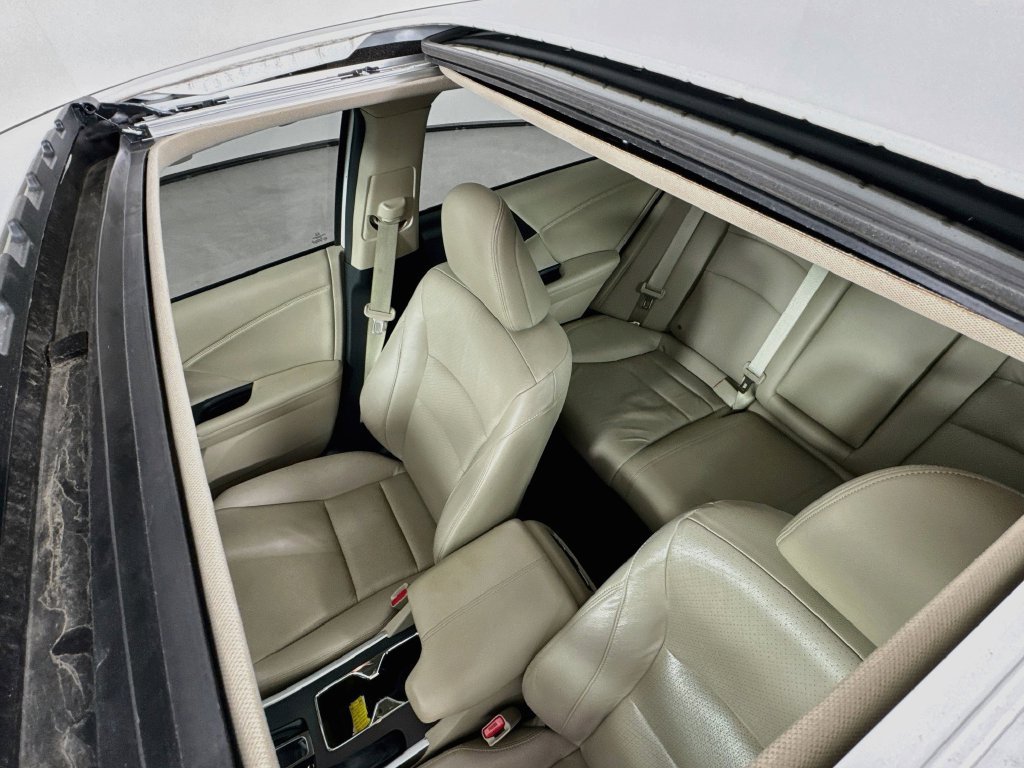 Used 2015 Honda Accord EX-L image 26