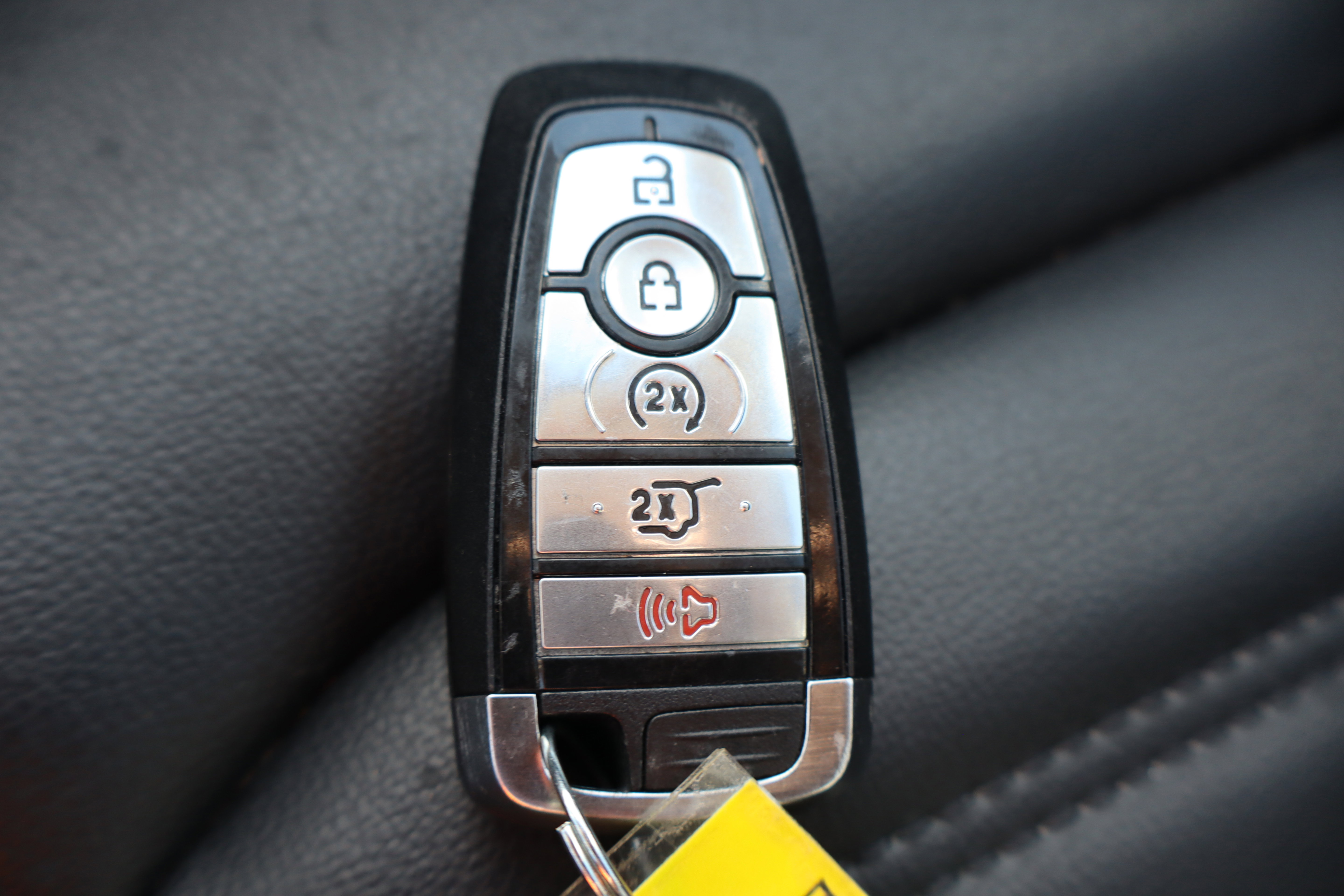 Used 2023 Ford Edge SEL w/ Convenience Package AWD/4WD image 33