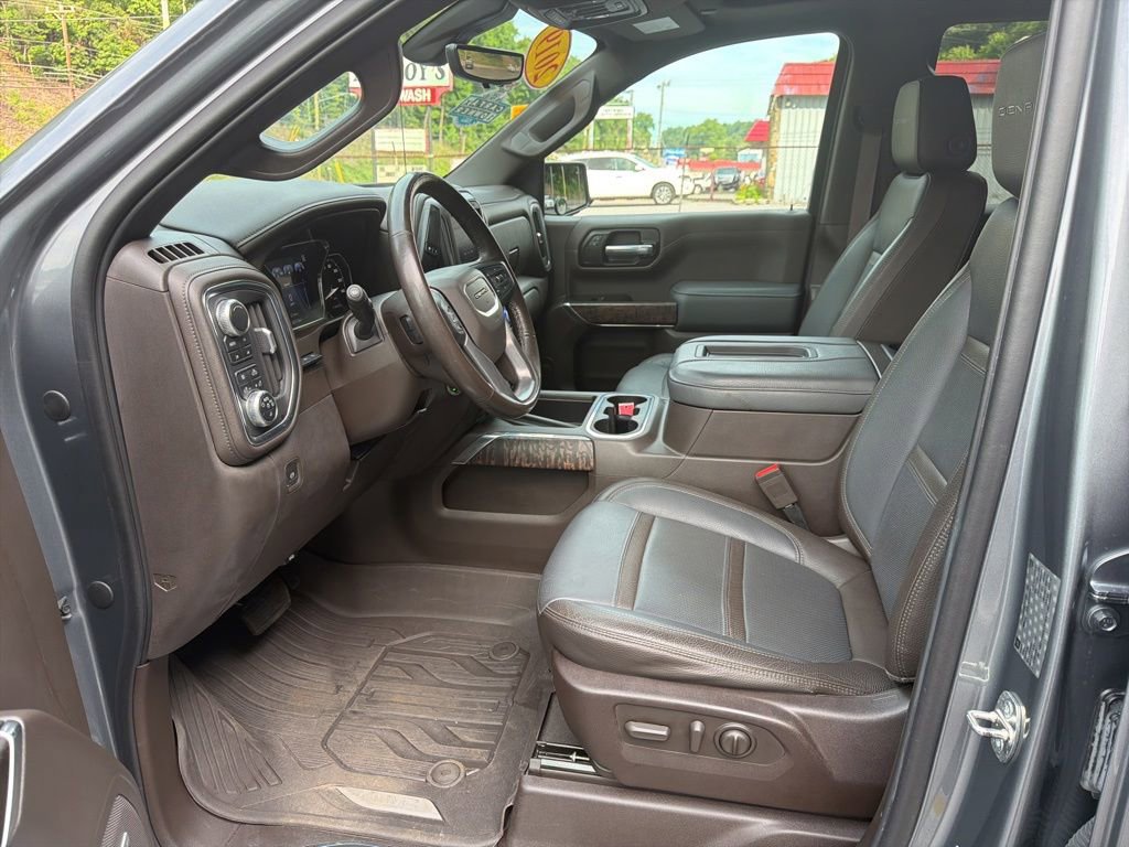 Used 2019 GMC Sierra 1500 Denali w/ Denali Ultimate Package AWD/4WD image 8