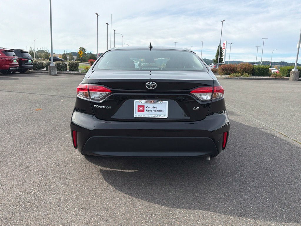 Used 2024 Toyota Corolla LE FWD image 8