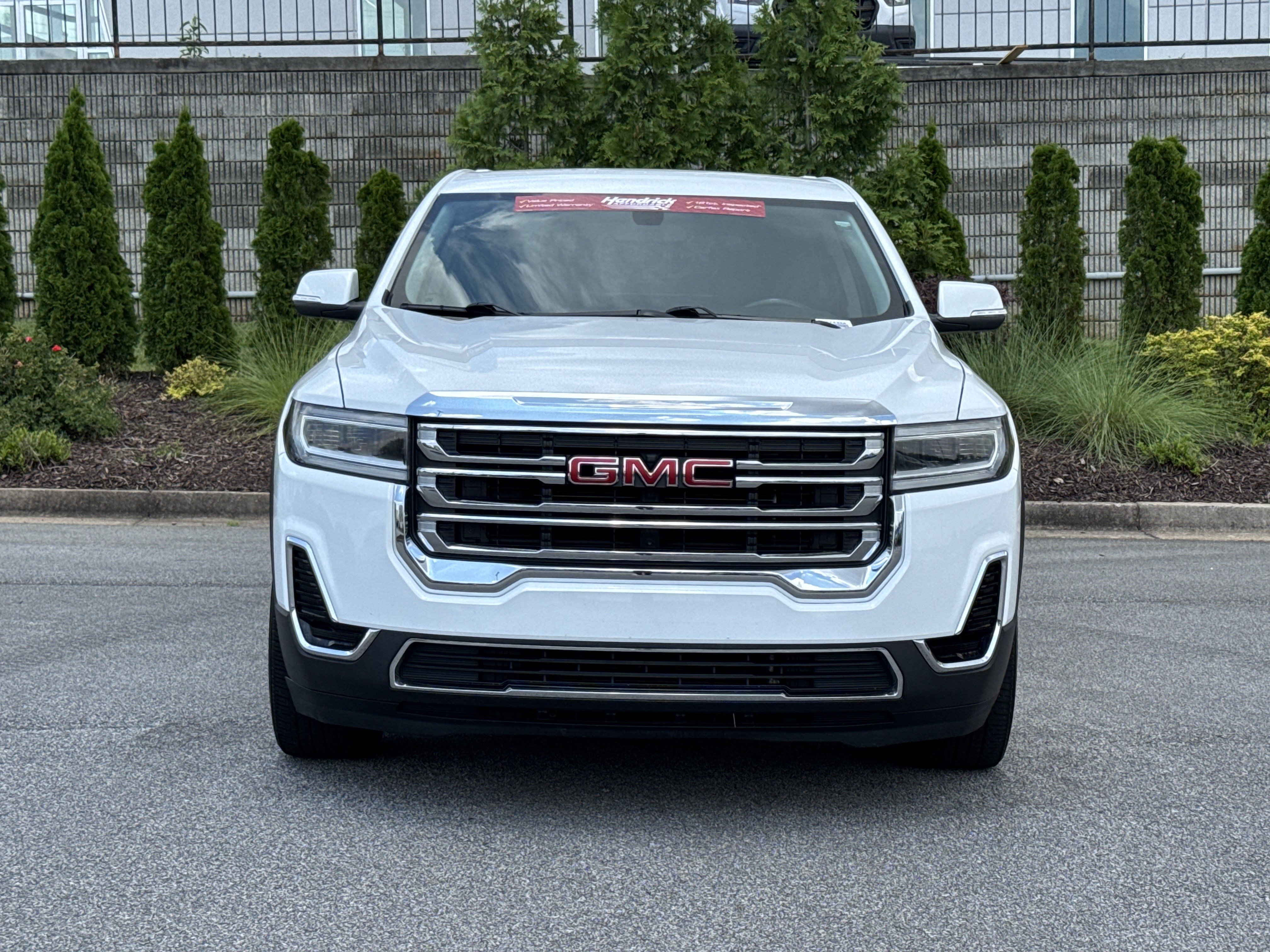 Used 2020 GMC Acadia SLE FWD image 3