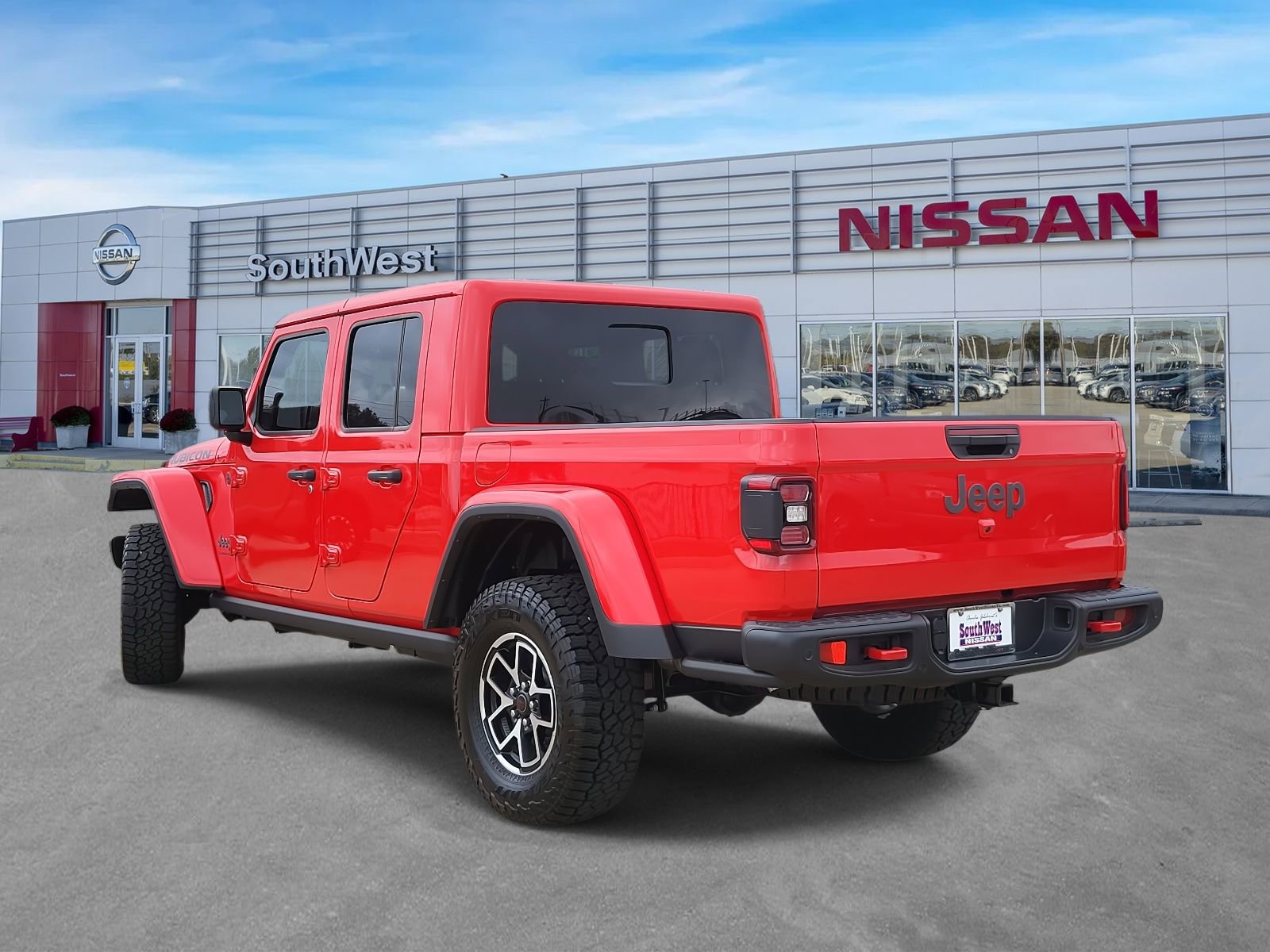 Used 2025 Jeep Gladiator Rubicon image 8