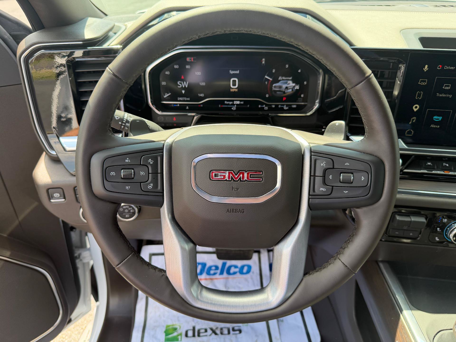 Used 2024 GMC Sierra 1500 SLT w/ SLT Premium Plus Package AWD/4WD image 13