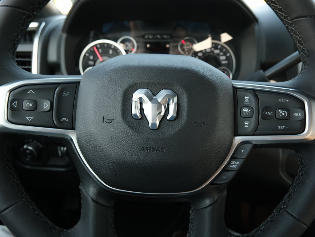 New 2026 RAM 3500 Big Horn AWD/4WD image 16