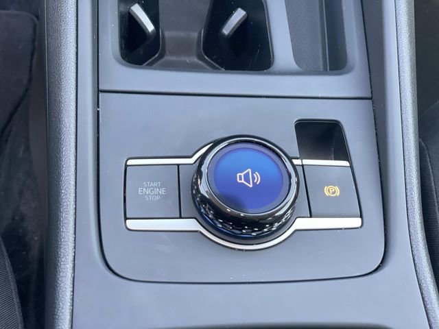 Used 2025 Volkswagen Tiguan S image 15