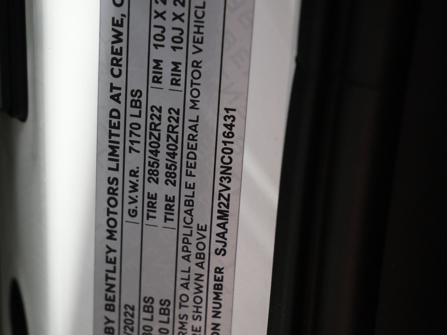 Used 2022 Bentley Bentayga image 26