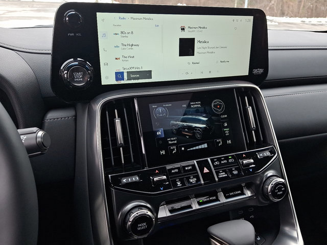 New 2026 Lexus LX 600 4WD w/ Luxury Package image 13