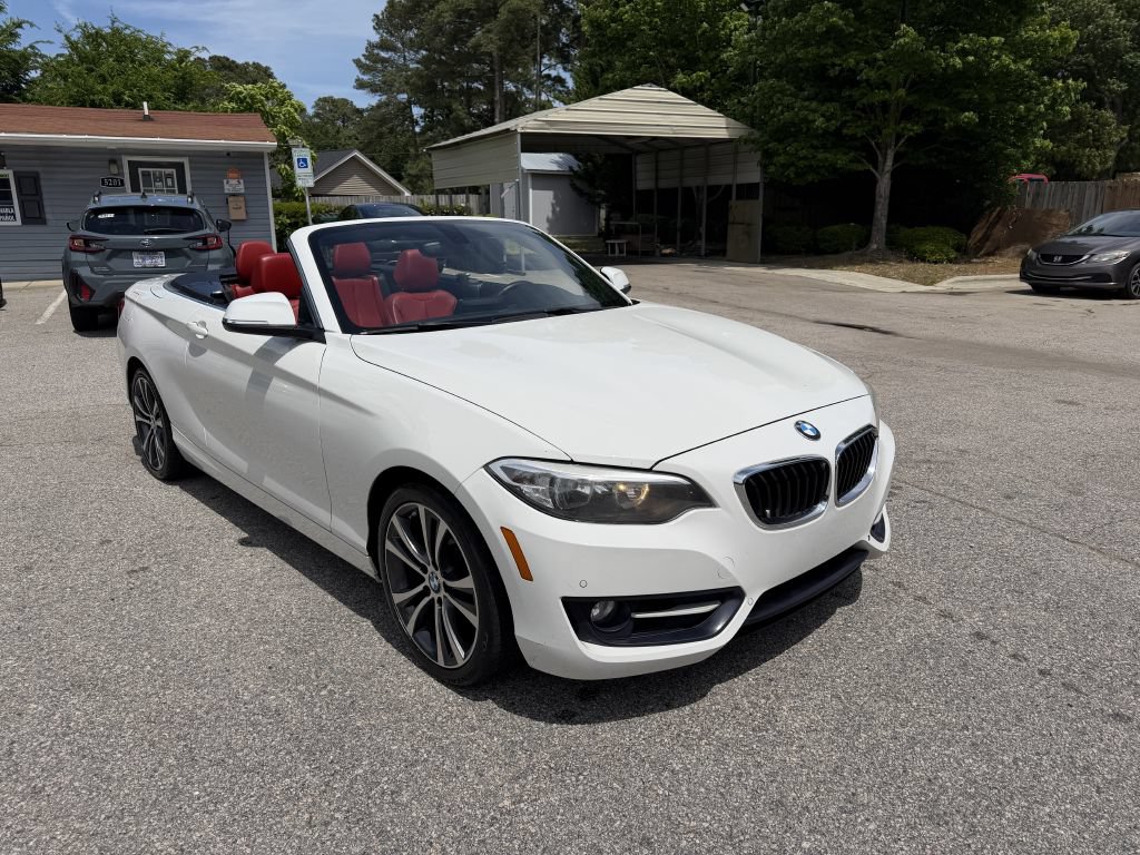 Used 2016 BMW 228i Convertible RWD image 4