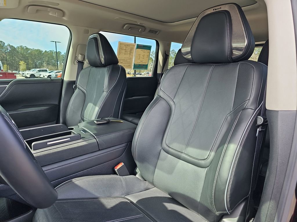 Used 2025 INFINITI QX80 Sensory image 20