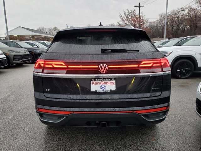 New 2026 Volkswagen Atlas Cross Sport SE image 5