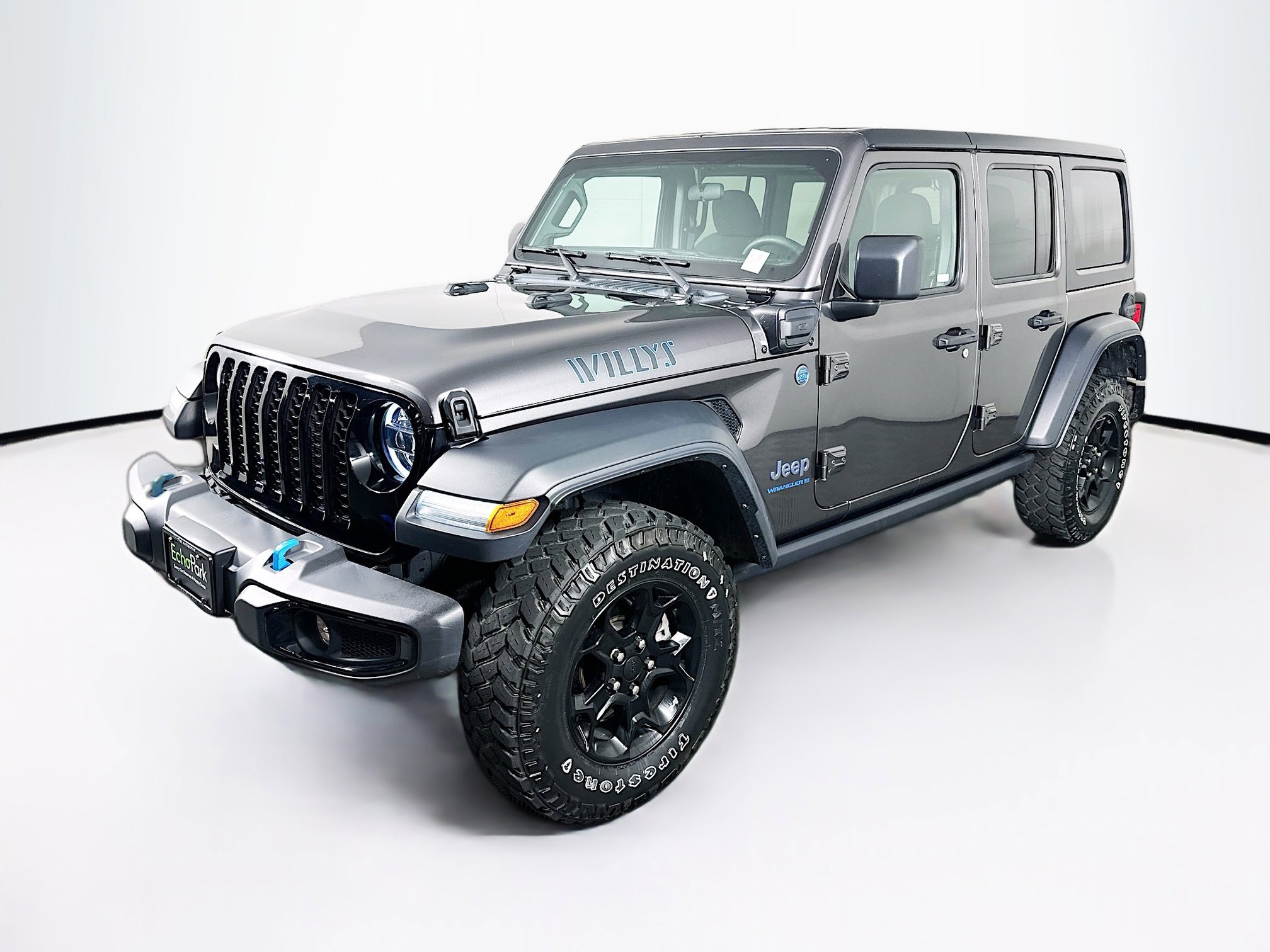 Used 2023 Jeep Wrangler Unlimited w/ Cold Weather Group image 3