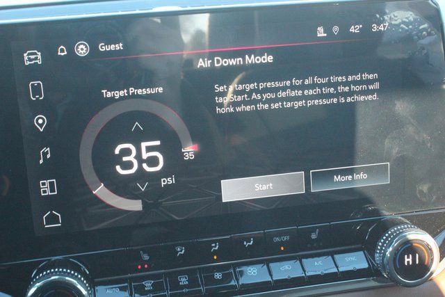 New 2025 GMC Canyon AT4 image 40