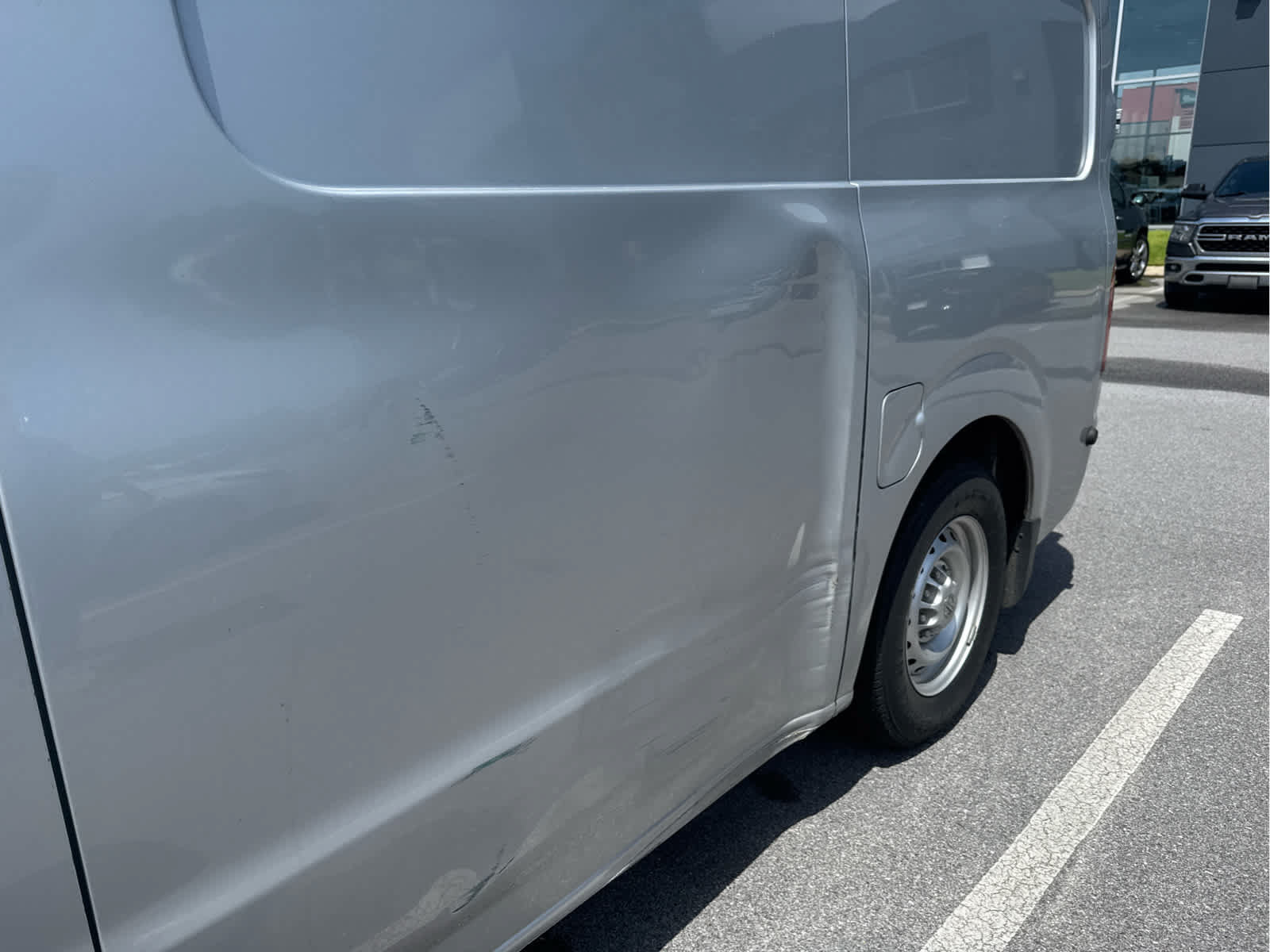 Used 2020 Nissan NV 2500 S RWD image 6