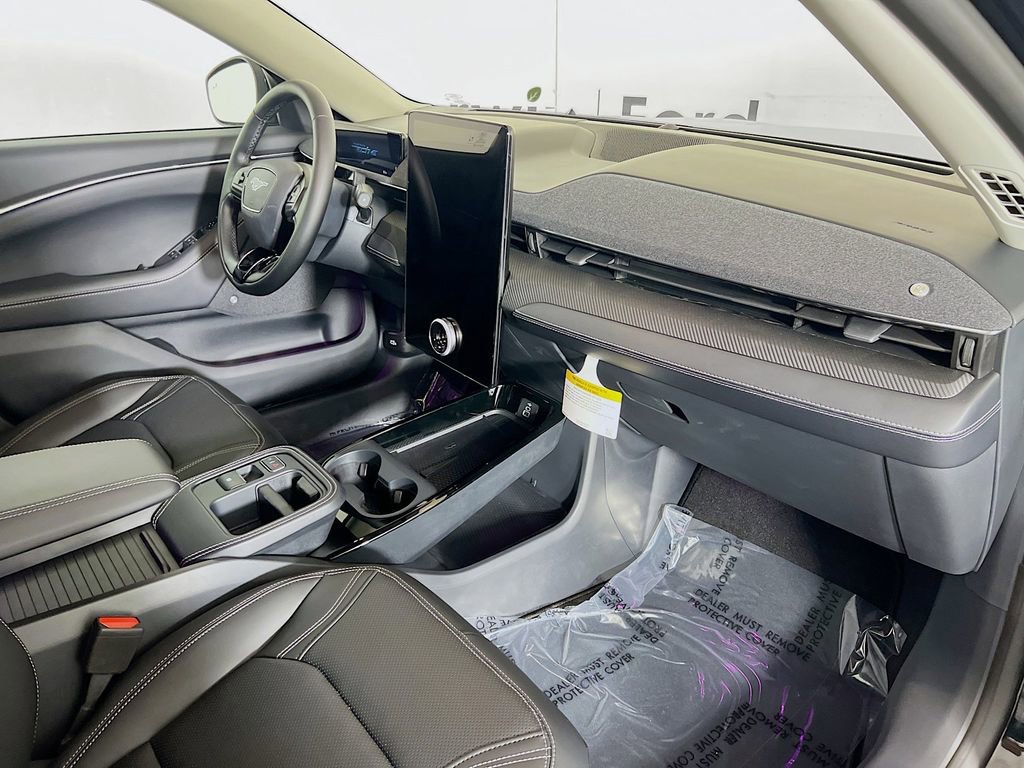 New 2026 Ford Mustang Mach-E Premium image 30