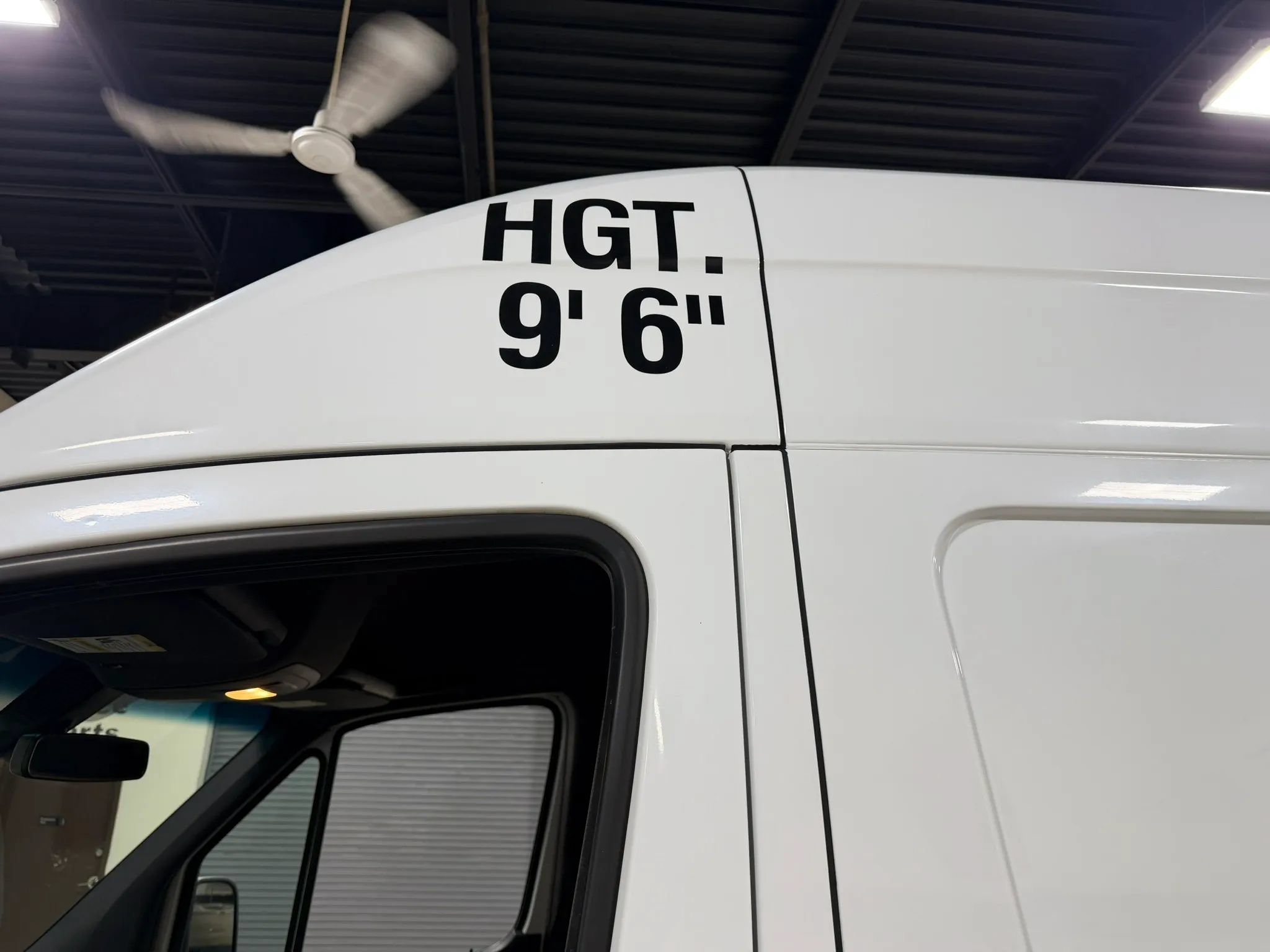 Used 2021 Mercedes-Benz Sprinter 3500 image 35