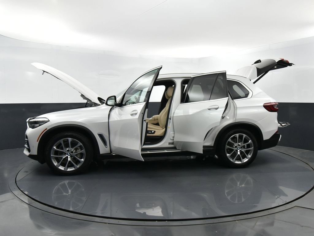 Used 2022 BMW X5 sDrive40i w/ Premium Package RWD image 38