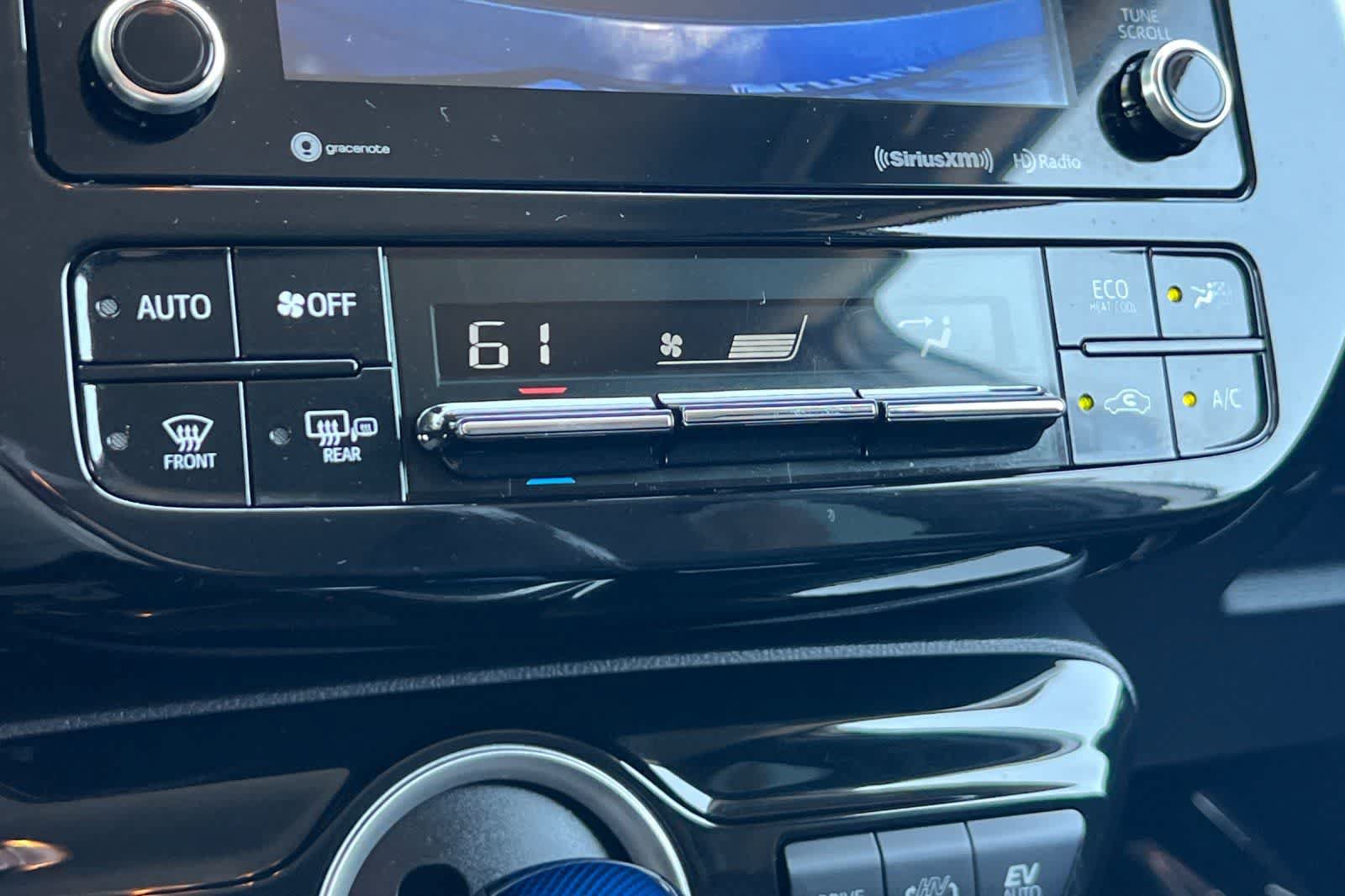Used 2022 Toyota Prius Prime LE FWD image 23