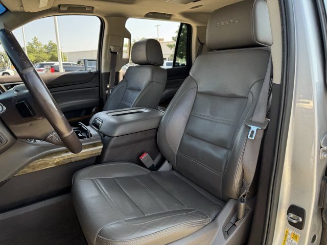 Used 2016 GMC Yukon Denali w/ Open Road Package RWD image 28