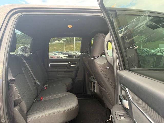 New 2026 RAM 2500 Big Horn AWD/4WD image 30