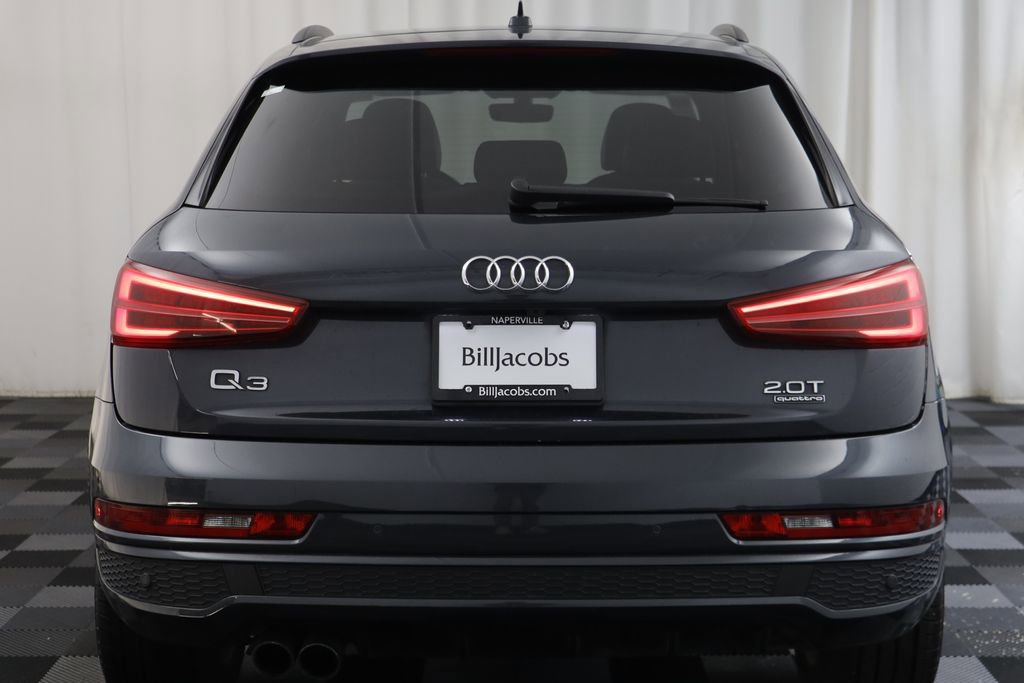 Used 2017 Audi Q3 2.0T Prestige w/ Prestige Package image 16