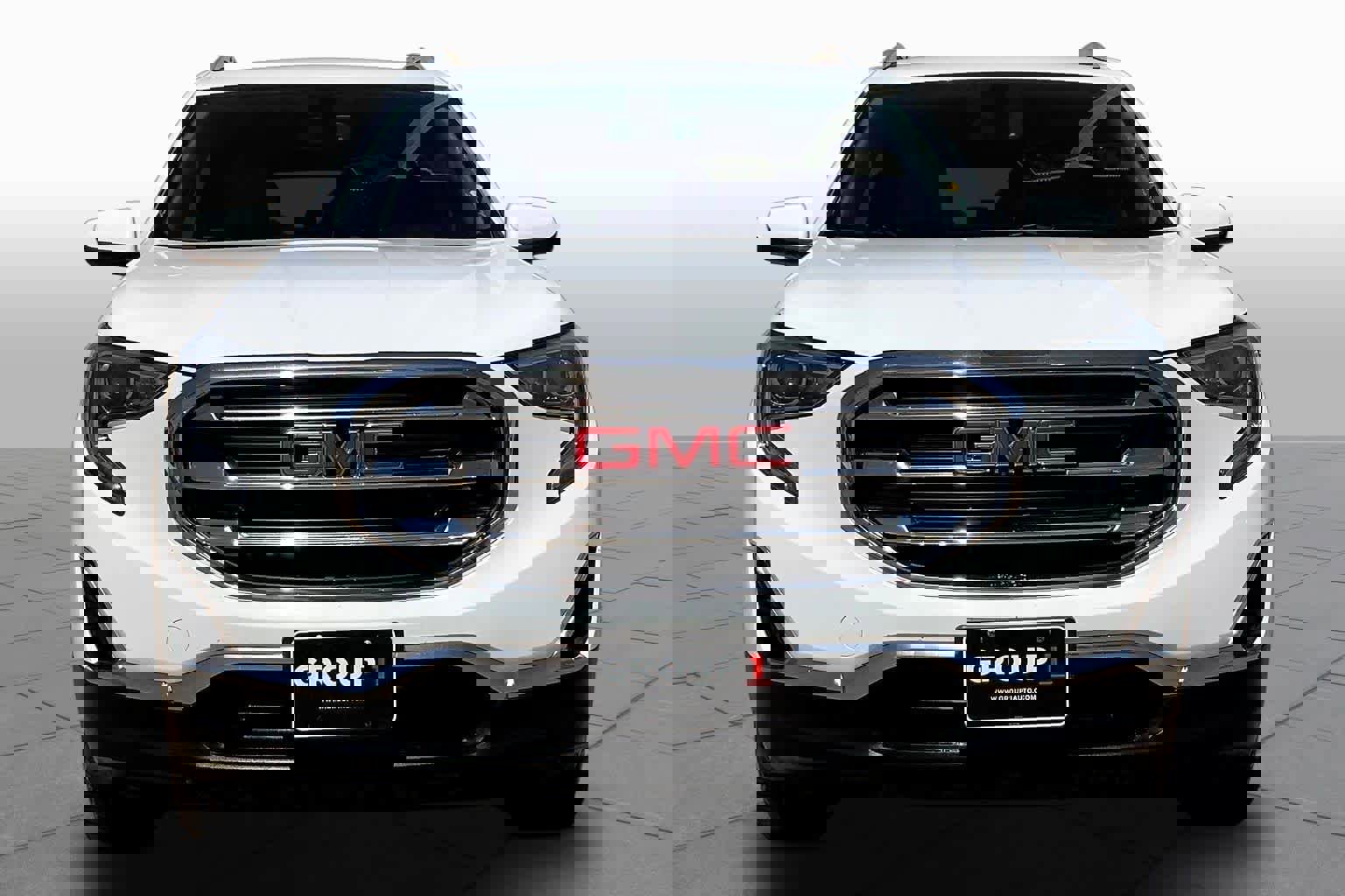 Used 2019 GMC Terrain SLT w/ Preferred Package image 4