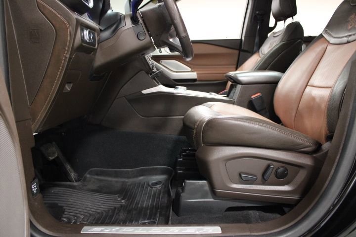 Used 2022 Ford Explorer King Ranch w/ Technology Package image 20