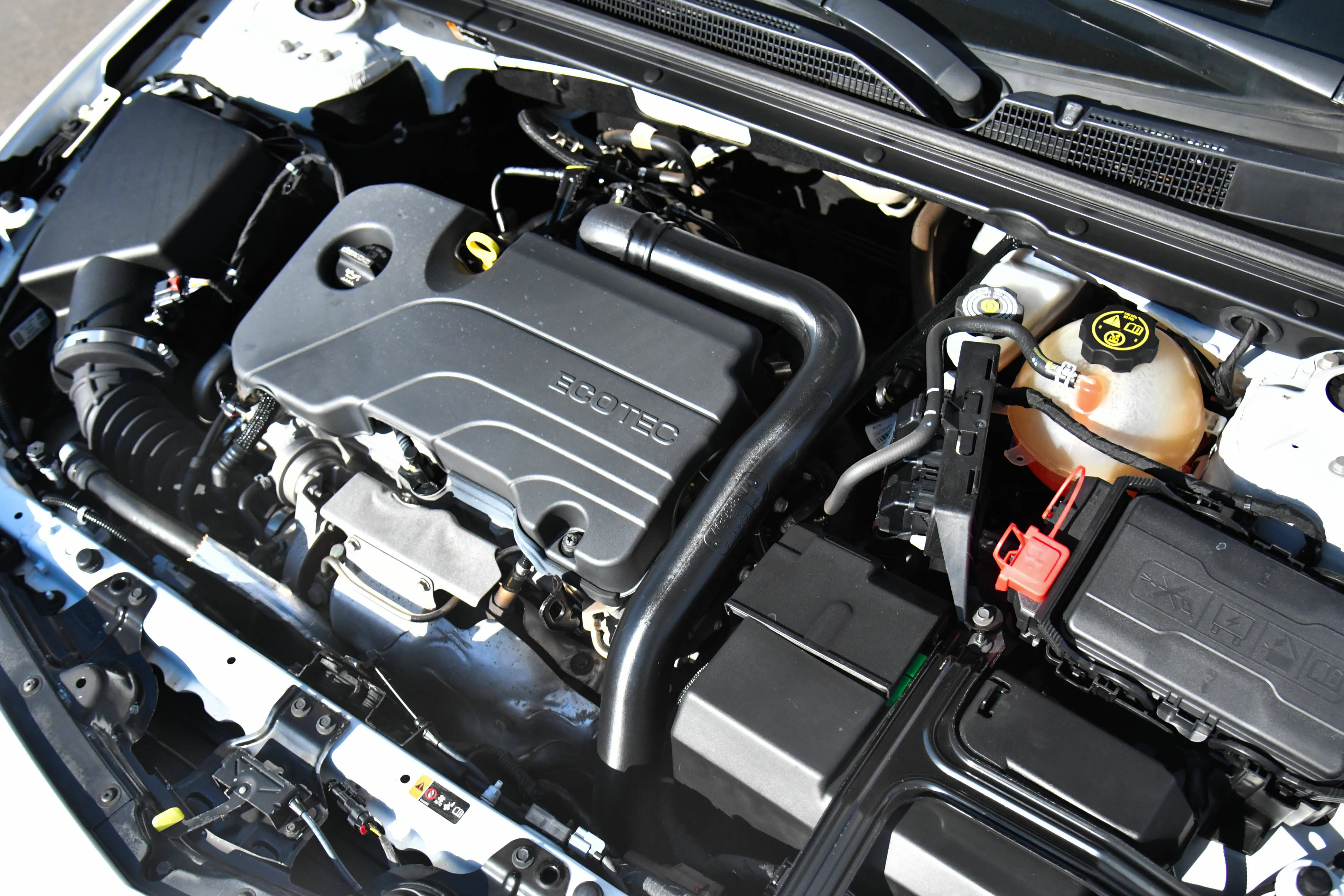 Used 2022 Chevrolet Malibu LT FWD image 42