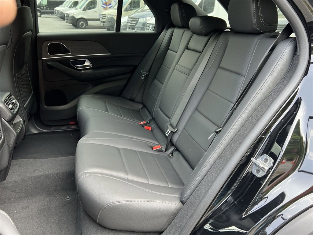Used 2025 Mercedes-Benz GLE 350 4MATIC image 22
