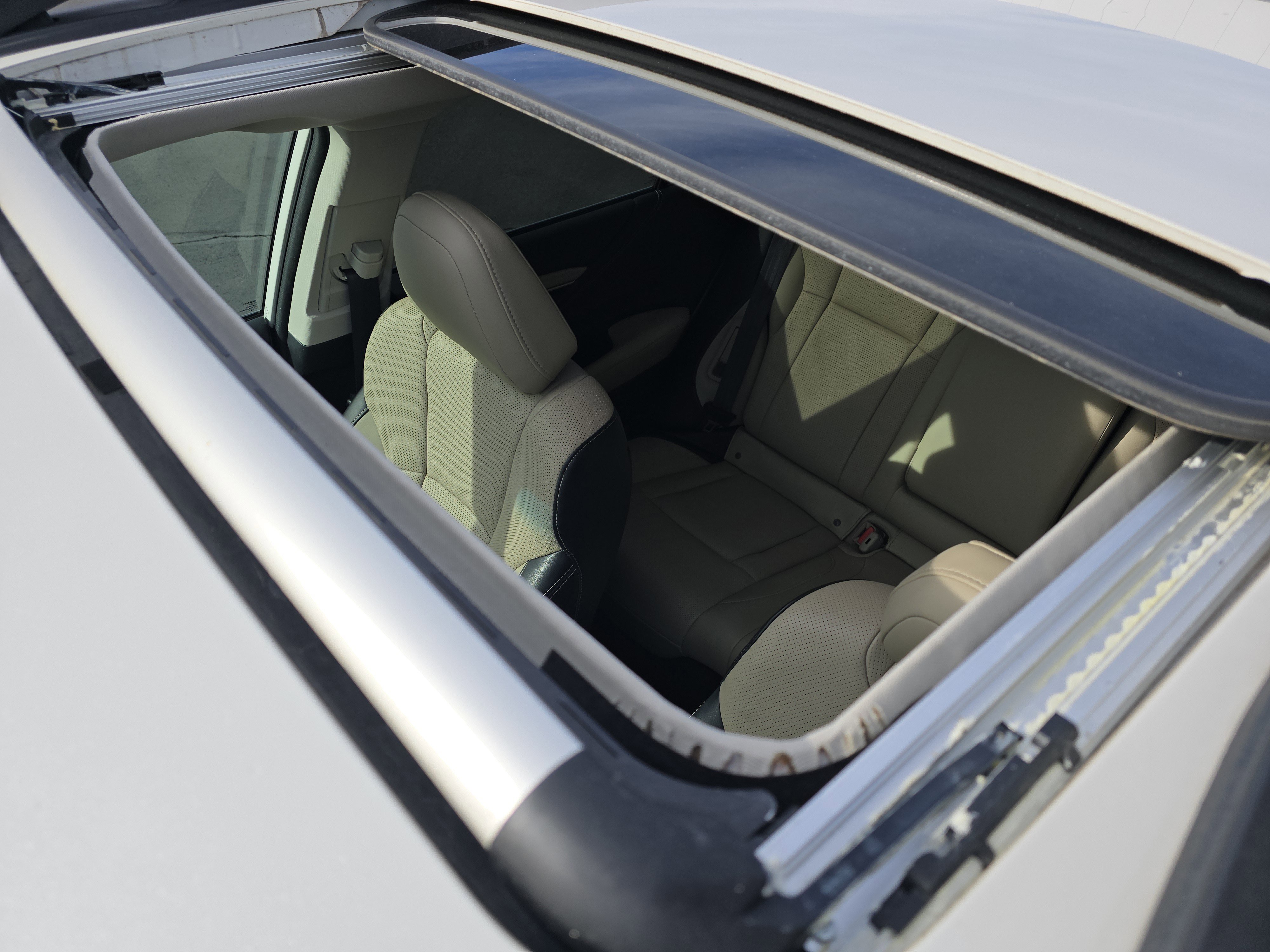 Used 2021 Subaru Outback Limited w/ Popular Package #2 image 9