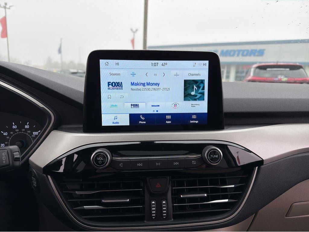 Used 2022 Ford Escape SEL image 19